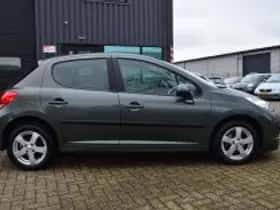Peugeot 207 (2010) thumbnail 6