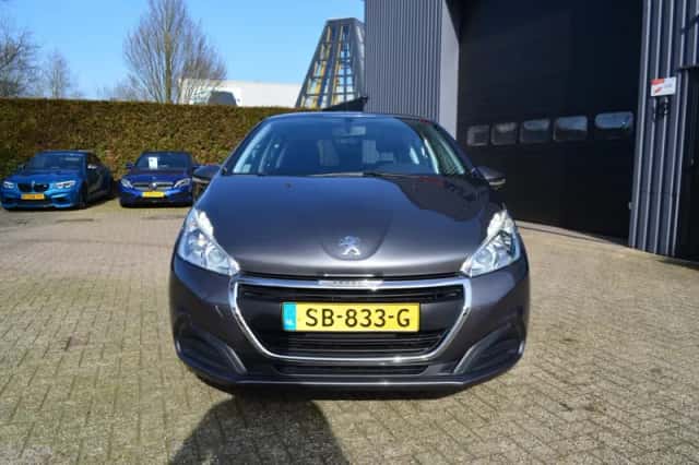 Peugeot 208 (2018) thumbnail 3