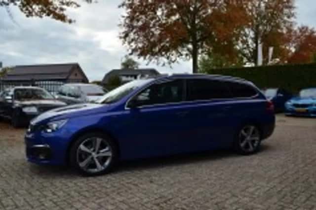 Peugeot 308 (2018) thumbnail 4