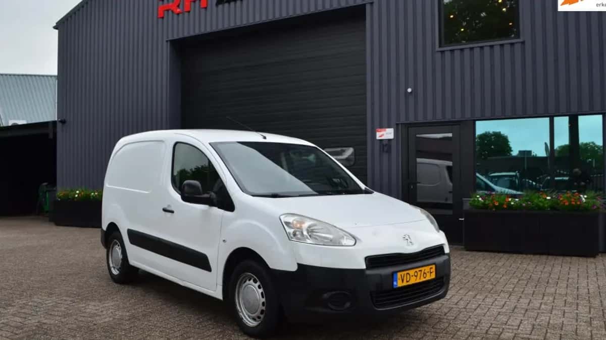 Peugeot Partner (2013) — foto 1