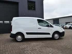 Peugeot Partner (2013) thumbnail 12