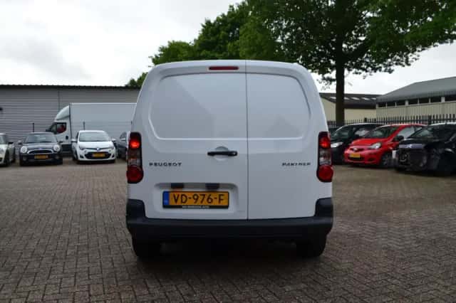 Peugeot Partner (2013) thumbnail 4
