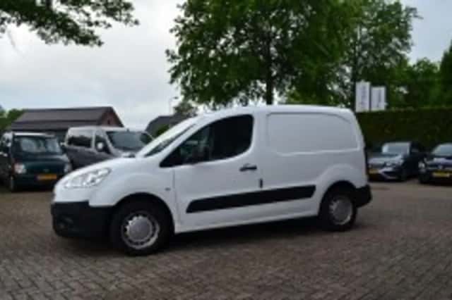 Peugeot Partner (2013) thumbnail 4