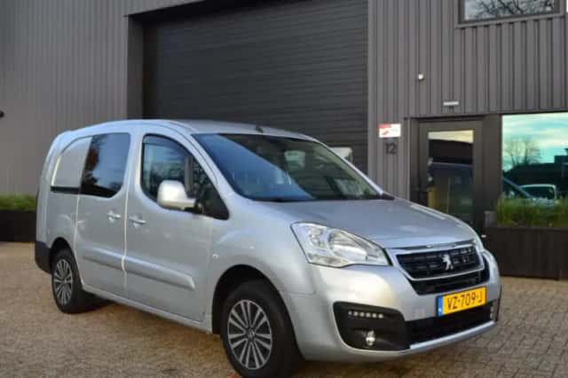 Peugeot Partner (2016) thumbnail 1