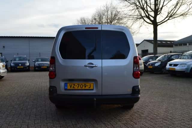 Peugeot Partner (2016) thumbnail 5