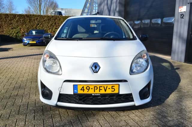 Renault Twingo (2011) thumbnail 3