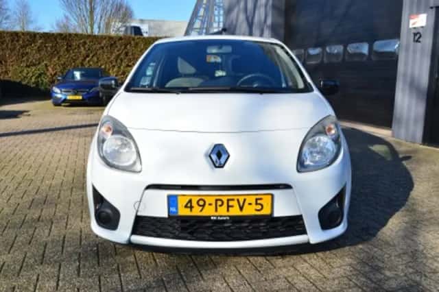 Renault Twingo (2011) thumbnail 3