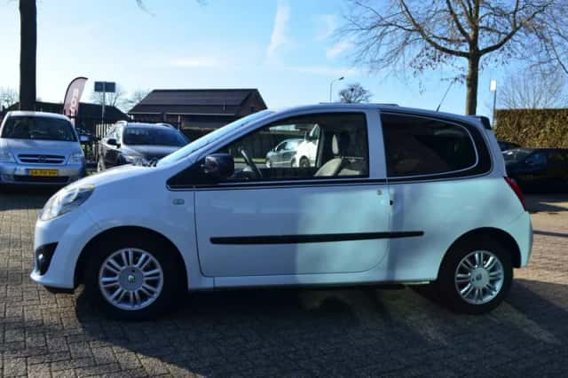 Renault Twingo (2011) thumbnail 4