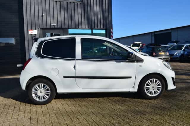 Renault Twingo (2011) thumbnail 6