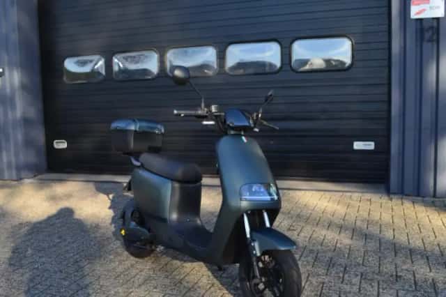 Senzo Bromscooter Balance (2024) thumbnail 1
