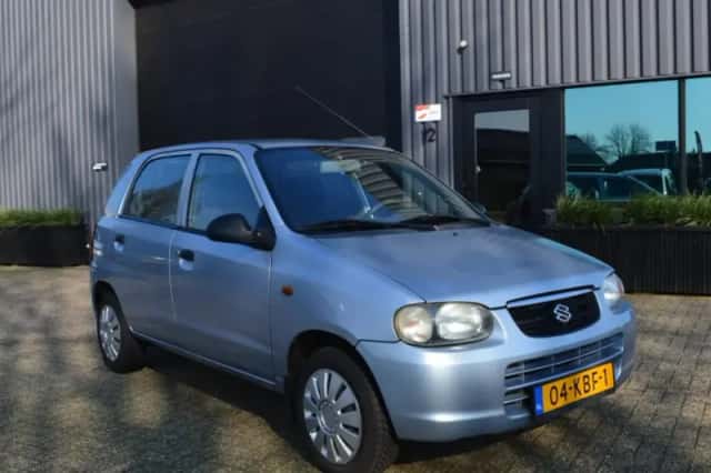 Suzuki Alto (2003) thumbnail 1