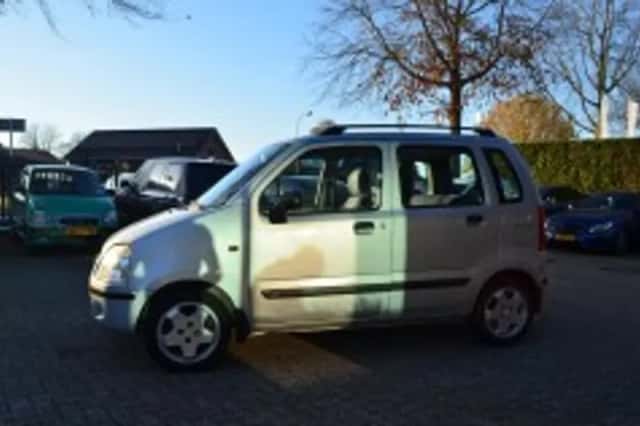 Suzuki Wagon R (2000) thumbnail 4