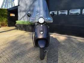 Vespa S thumbnail 3