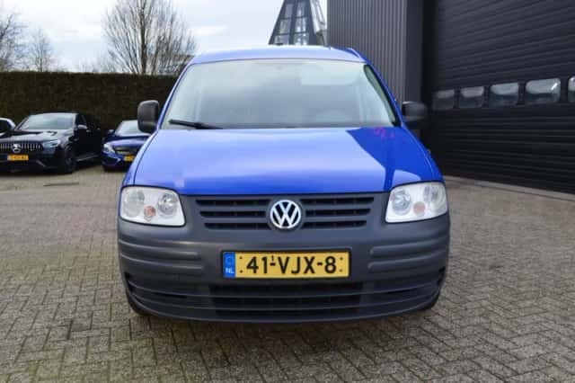 Volkswagen Caddy (2007) thumbnail 3