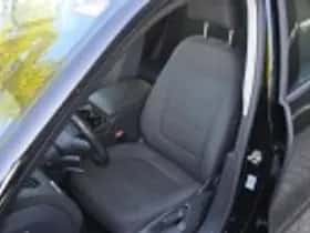 Volkswagen Touareg thumbnail 38