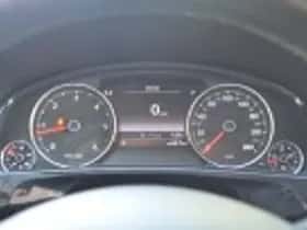 Volkswagen Touareg thumbnail 42