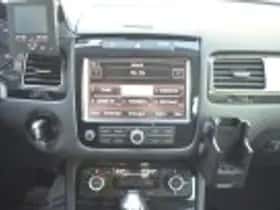Volkswagen Touareg thumbnail 43