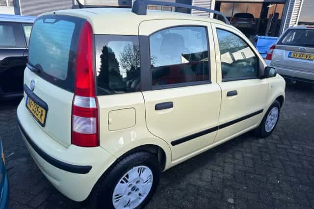 Fiat Panda (2008) thumbnail 3