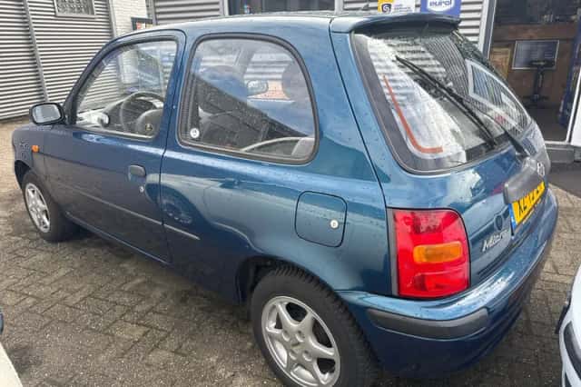 Nissan Micra (1999) thumbnail 4