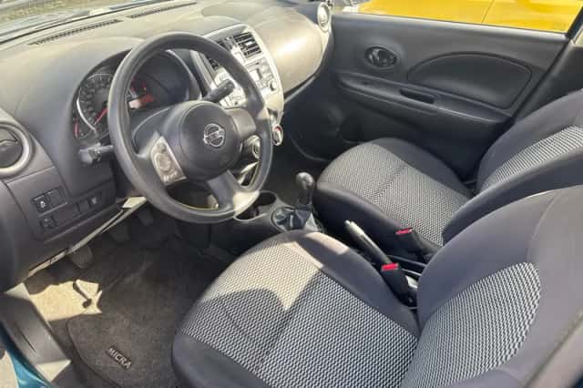Nissan Micra (2015) thumbnail 5