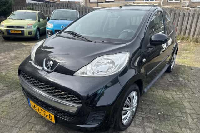 Peugeot 107 (2010) thumbnail 1
