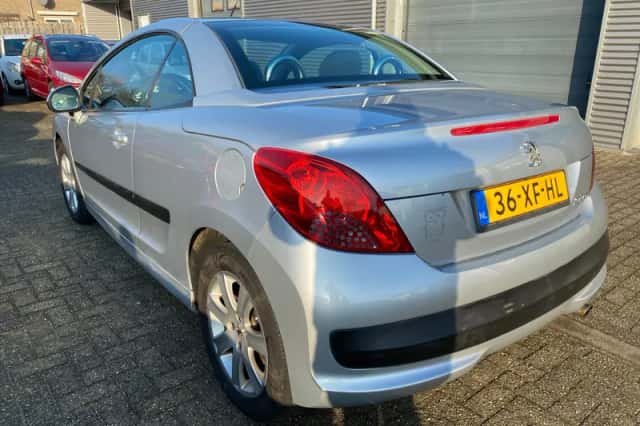 Peugeot 207 (2007) thumbnail 4