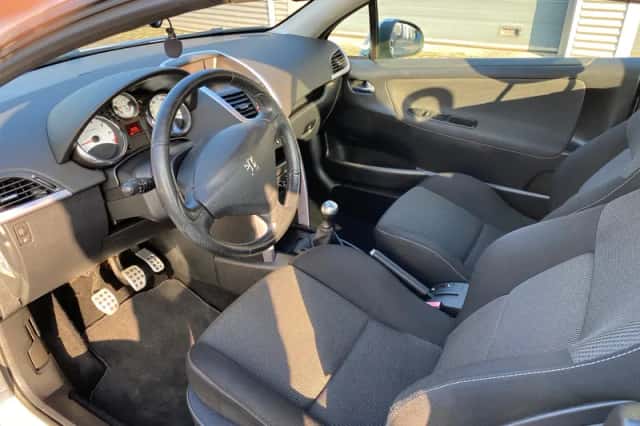 Peugeot 207 (2007) thumbnail 5
