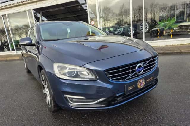 Volvo V60 (2013) thumbnail 6