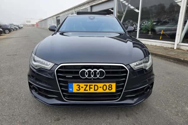 Audi A6 (2014) thumbnail 5