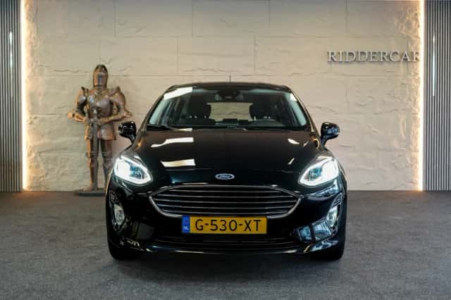 Ford Fiesta (2019) thumbnail 2