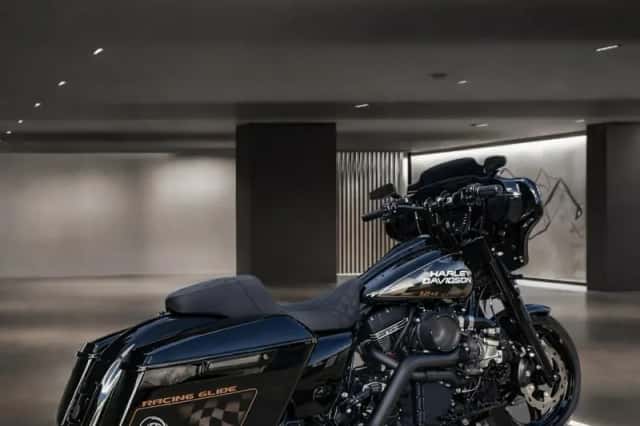 Harley Davidson Tour (2016) thumbnail 12