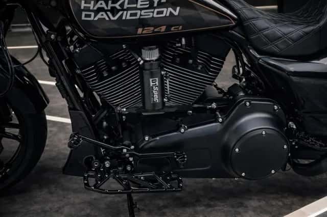 Harley Davidson Tour (2016) thumbnail 16