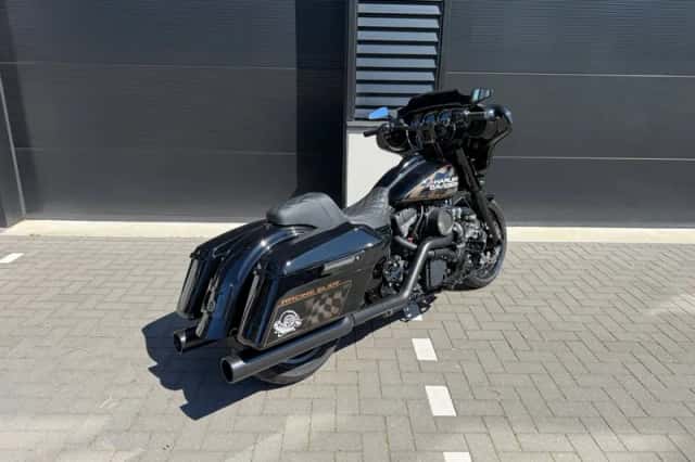Harley Davidson Tour (2016) thumbnail 4