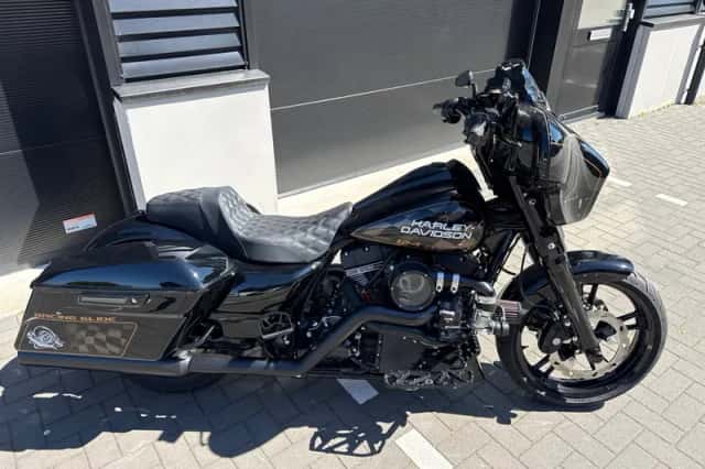 Harley Davidson Tour (2016) thumbnail 33