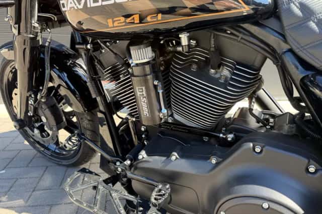 Harley Davidson Tour (2016) thumbnail 7