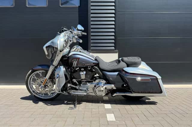 Harley Davidson Tour (2017) thumbnail 2