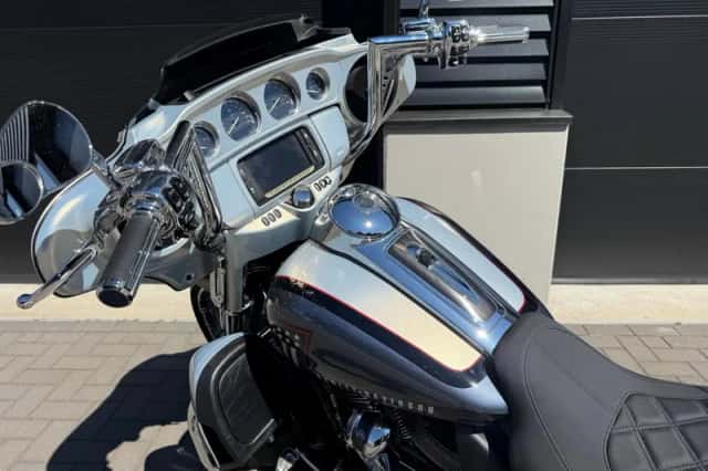 Harley Davidson Tour (2017) thumbnail 9
