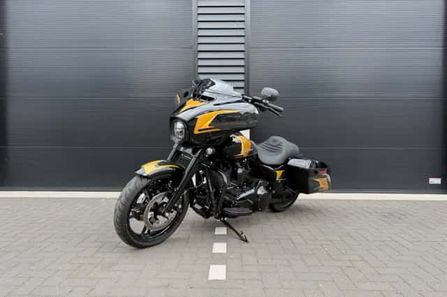 Harley Davidson Tour (2016)