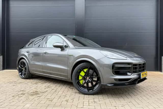 Porsche Cayenne (2019) thumbnail 7
