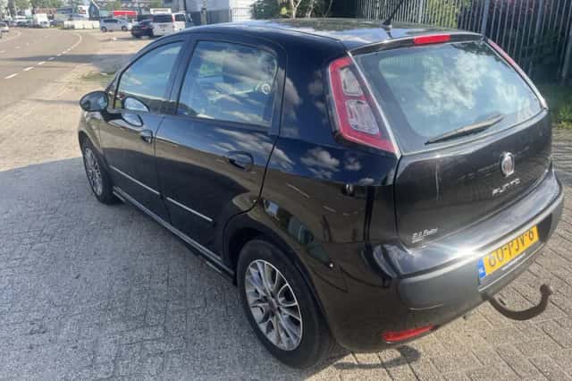 Fiat Punto (2011) thumbnail 2