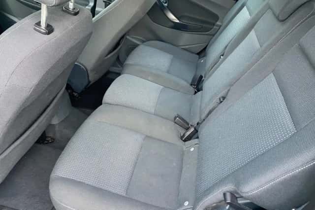 Ford C-Max (2011) thumbnail 6