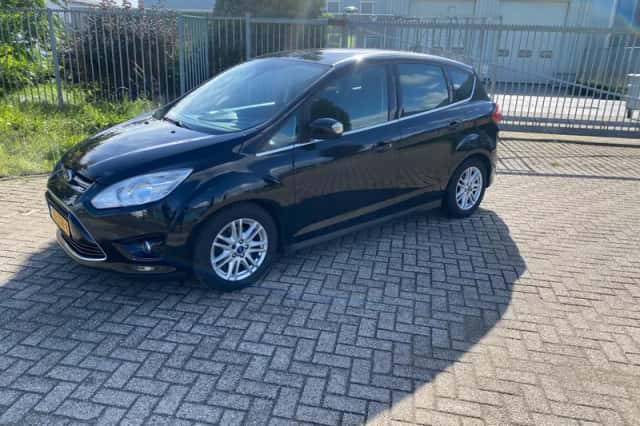 Ford C-Max (2013) thumbnail 3