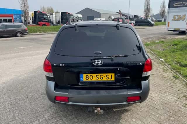 Hyundai Santa Fe (2006) thumbnail 4