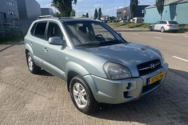 Hyundai Tucson (2006) thumbnail 1