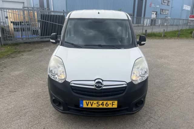 Opel Combo (2016) thumbnail 1