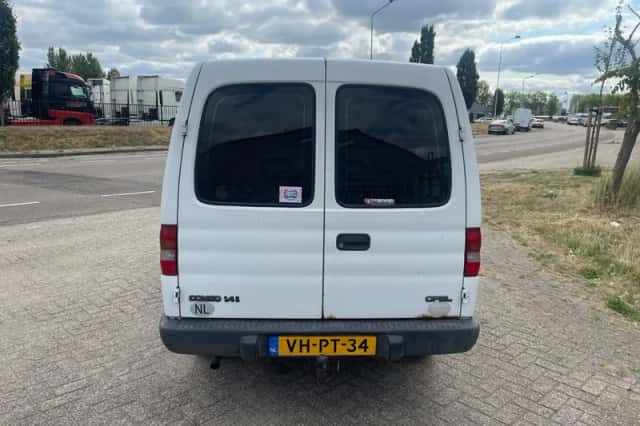 Opel Combo (1996) thumbnail 3