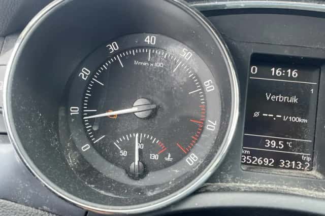 Škoda Superb (2013) thumbnail 6