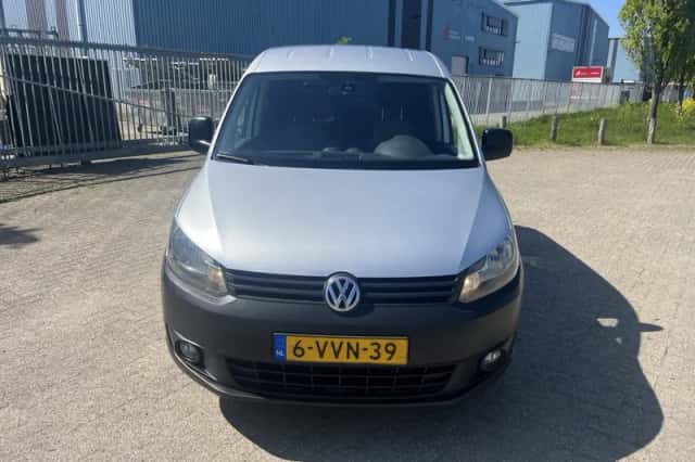 Volkswagen Caddy (2012) thumbnail 1