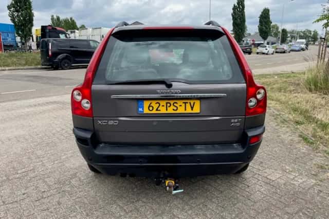 Volvo XC90 (2004) thumbnail 4