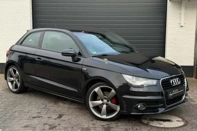 Audi A1 (2012) thumbnail 4